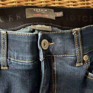 Torrid Premium Stretch Bombshell
Skinny Denim Jeans